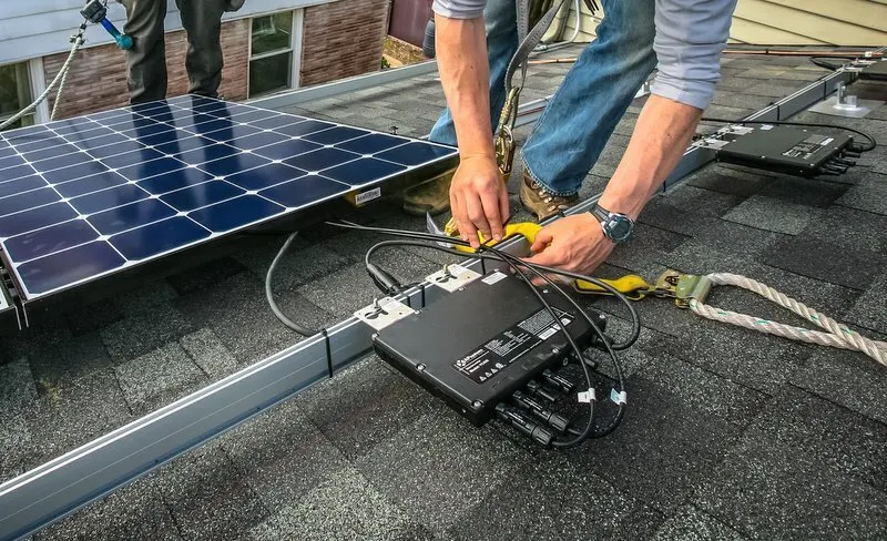 What-are-Microinverters-1